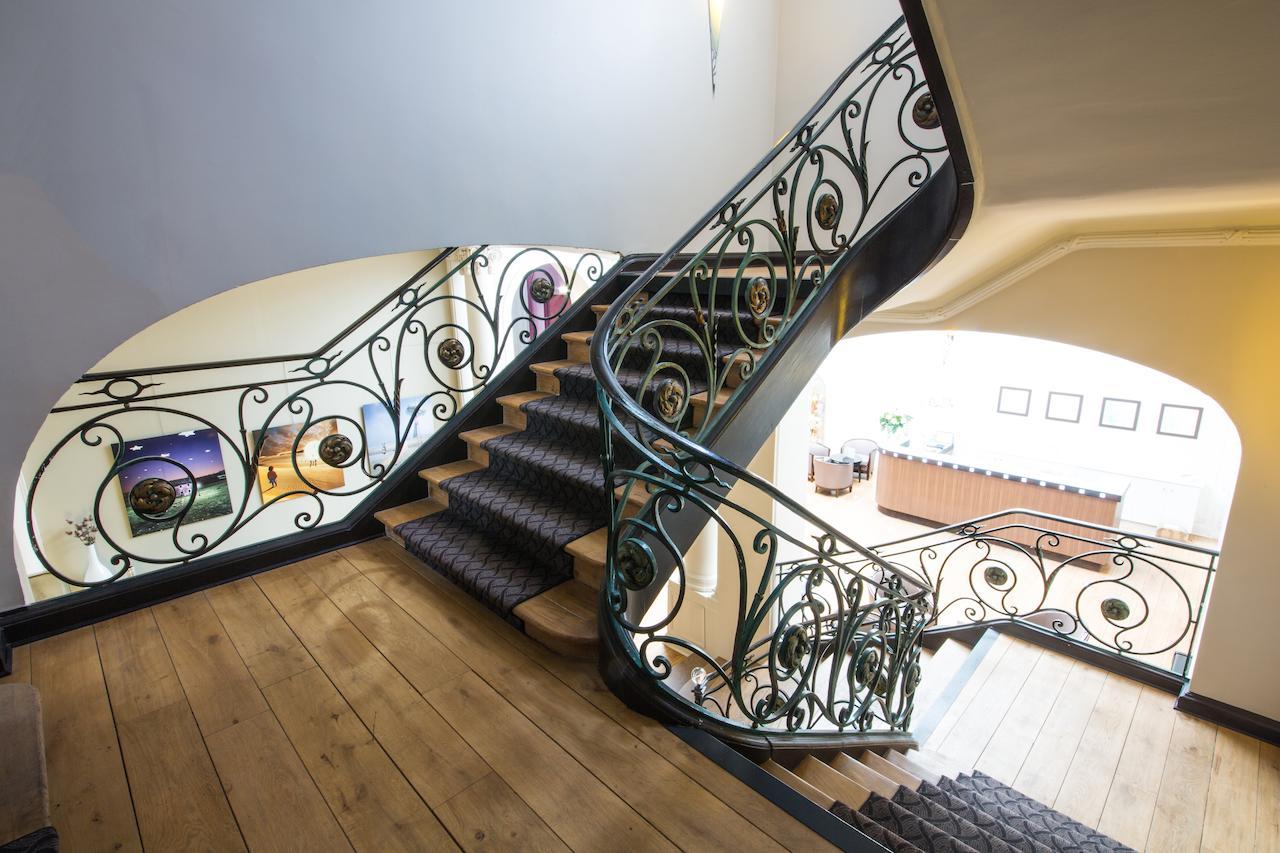 Mercure Lille Roubaix Grand Hotel Exteriör bild