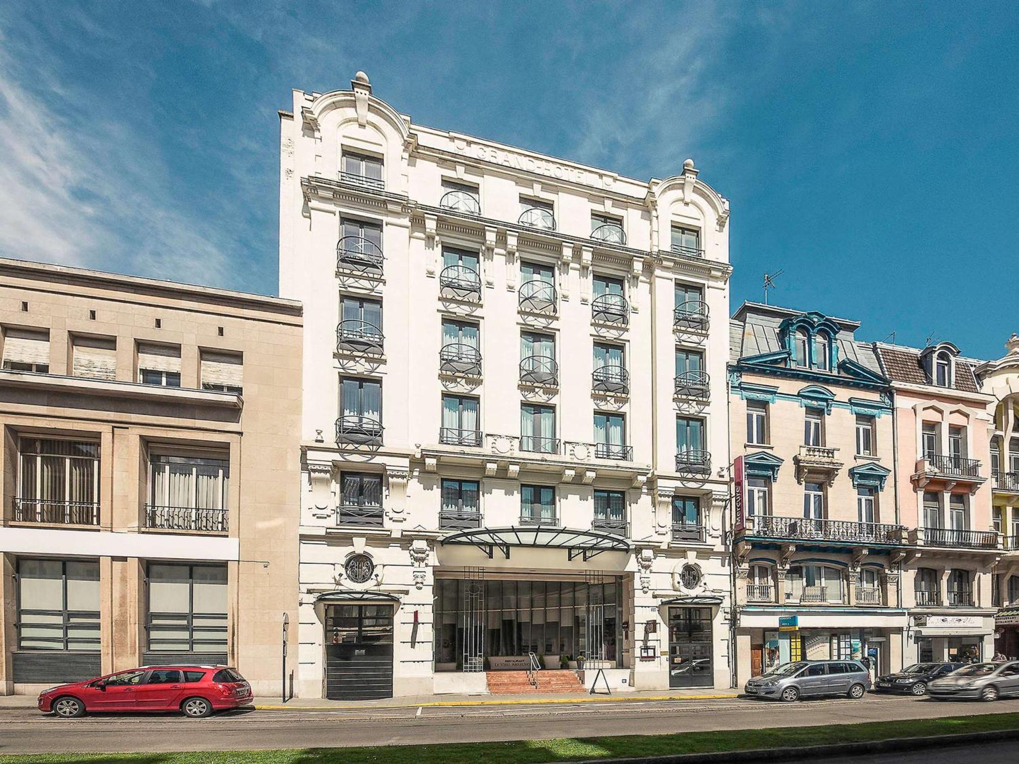 Mercure Lille Roubaix Grand Hotel Exteriör bild
